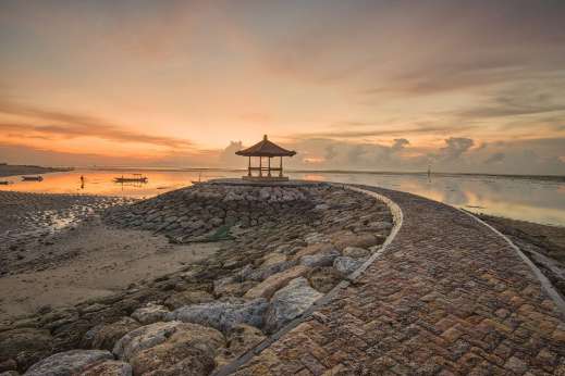 pantai mertasari denpasar bali