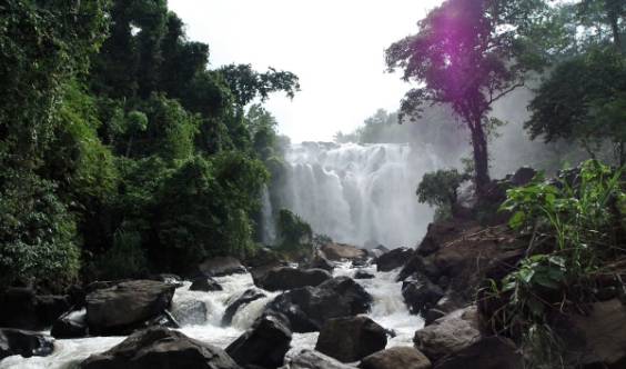 air terjun curup gangsa