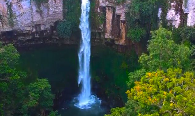 air terjun putri malu