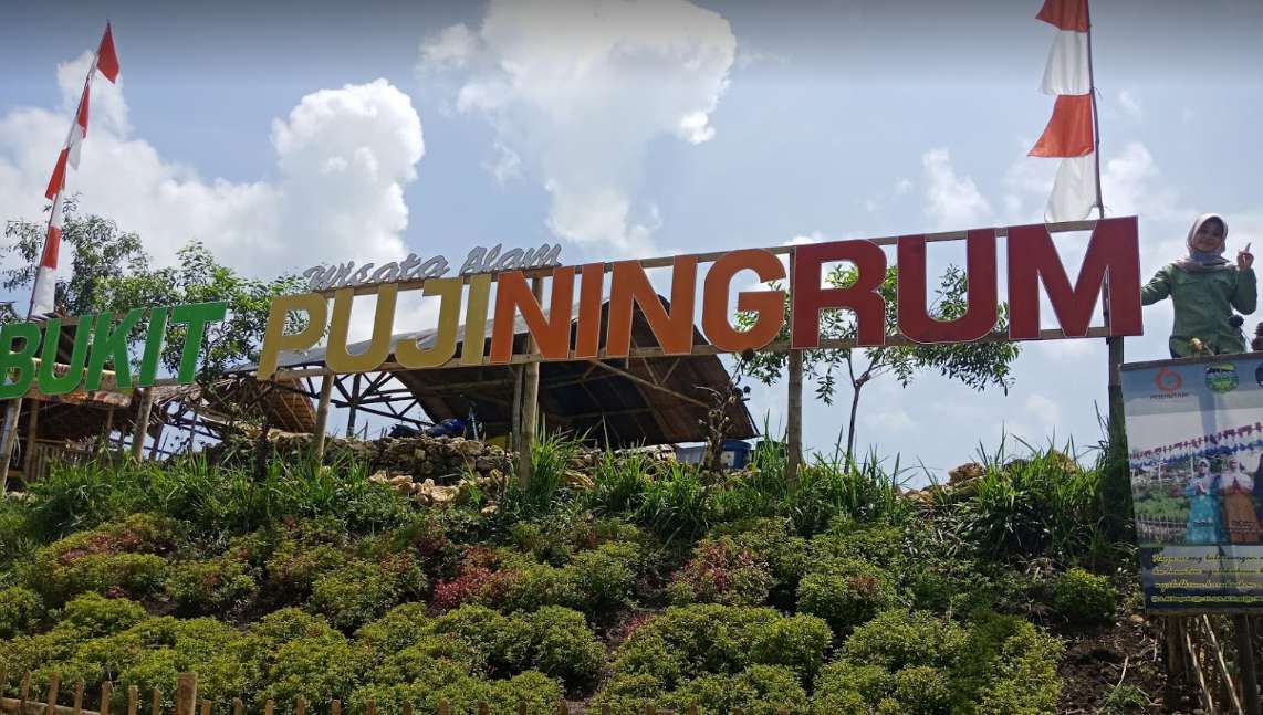 bukit puji ningrum